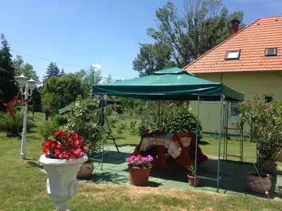 Ferienwohnung für 4 Personen (100 m²) in Balatomáriafürdö 1/10