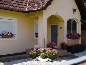 23774430-Ferienwohnung-5-Balatonberény-300x225-1