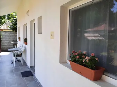 Ferienwohnung für 5 Personen (90 m²) in Balatonboglár 3/10