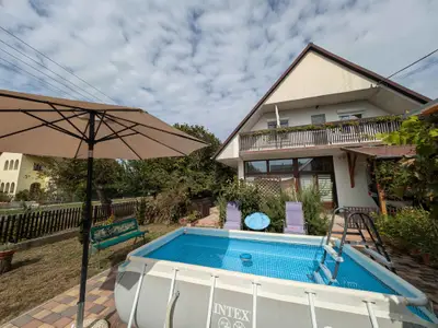 Ferienwohnung für 6 Personen (80 m²) in Balatonboglár 1/10