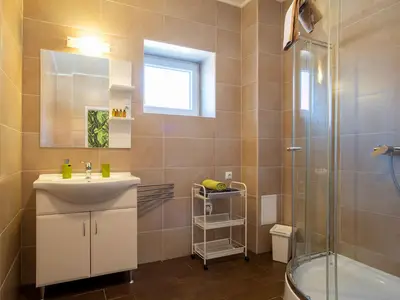 Ferienwohnung für 8 Personen (110 m²) in Balatonboglár 5/10