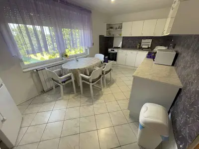 Ferienwohnung für 6 Personen (110 m²) in Balatonboglár 8/10