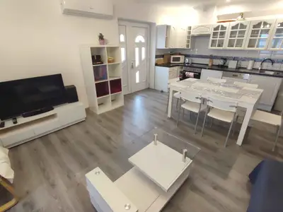 Ferienwohnung für 6 Personen (110 m²) in Balatonboglár 8/10