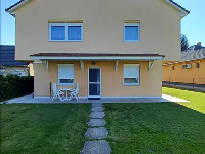 Ferienwohnung für 6 Personen (110 m²) in Balatonboglár 4/10