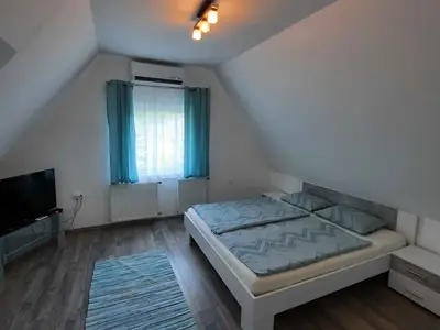 Ferienwohnung für 5 Personen (90 m²) in Balatonboglár 9/10