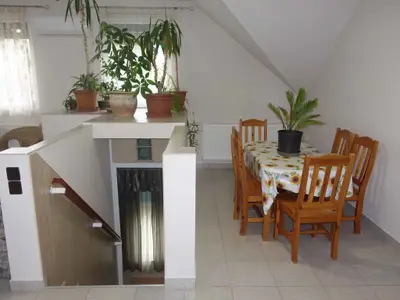Ferienwohnung für 10 Personen (100 m²) in Balatonfenyves 8/10