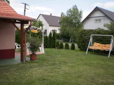 Ferienwohnung für 4 Personen (80 m²) in Balatonfenyves 9/10