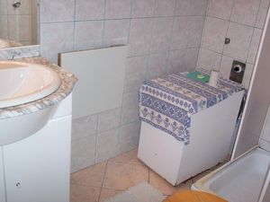 19313411-Ferienwohnung-2-Balatonföldvar-300x225-2