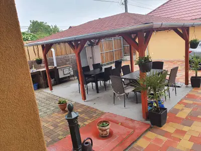 Ferienwohnung für 5 Personen (55 m²) in Balatonlelle 3/10