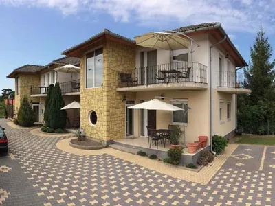 Ferienwohnung für 5 Personen (35 m²) in Balatonlelle 1/10