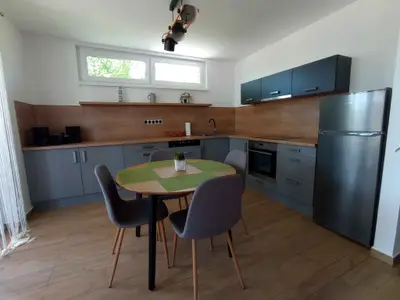Ferienwohnung für 4 Personen (45 m²) in Balatonlelle 8/10