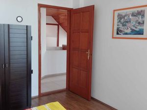 23772348-Ferienwohnung-6-Balatonlelle-300x225-5