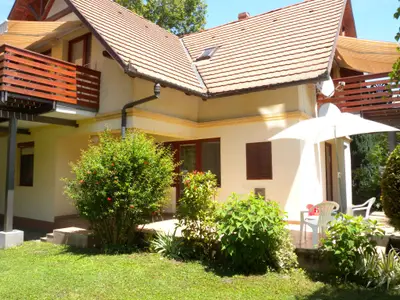 Ferienwohnung für 5 Personen (43 m²) in Balatonlelle 8/10