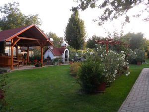 23774057-Ferienwohnung-6-Balatonlelle-300x225-1