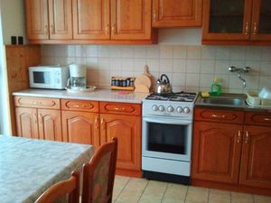 23774946-Ferienwohnung-4-Balatonlelle-300x225-2