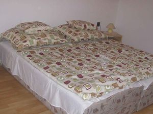 23774943-Ferienwohnung-6-Balatonlelle-300x225-5