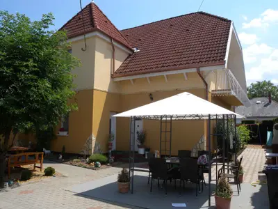 Ferienwohnung für 2 Personen (30 m²) in Balatonlelle 3/10
