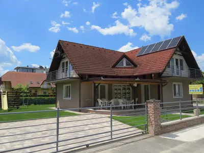 Ferienwohnung für 7 Personen (70 m²) in Balatonlelle 1/10