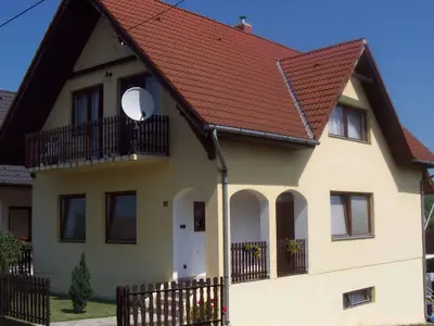 Ferienwohnung für 6 Personen (70 m²) in Balatonlelle 2/10