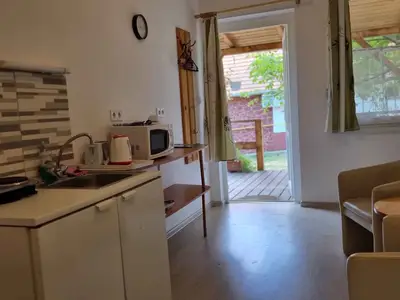 Ferienwohnung für 2 Personen (25 m²) in Balatonlelle 7/10