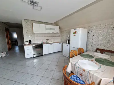 Ferienwohnung für 6 Personen (70 m²) in Balatonlelle 1/10