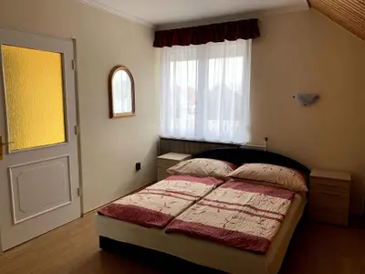Ferienwohnung für 10 Personen (92 m²) in Balatonlelle 10/10