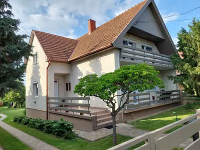 Ferienwohnung für 5 Personen (75 m²) in Balatonszárszó 1/10