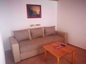 23778320-Ferienwohnung-2-Balatonvilágos-300x225-4