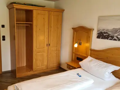 Schlafzimmer mit Doppelbett Haus Hedwig 3