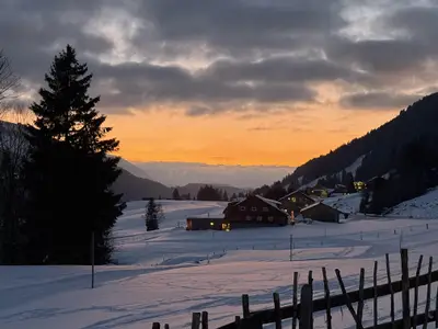 Winterliche Abendstimmung Blick nach Österreich
