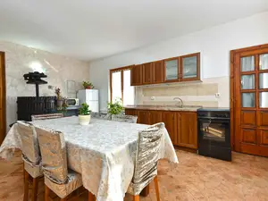 Ferienwohnung für 3 Personen (80 m²) in Bale