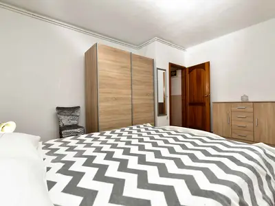 Ferienwohnung für 3 Personen (80 m²) in Bale 8/10