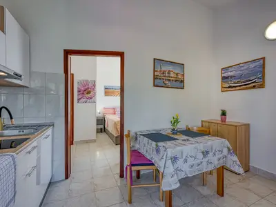 Ferienwohnung für 2 Personen (25 m²) in Barbariga 4/10
