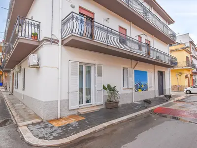 house house