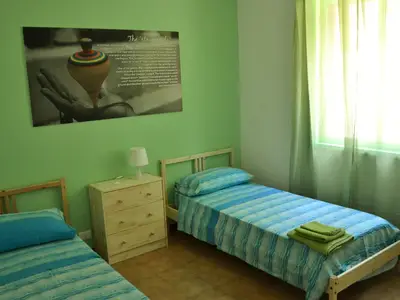 Schlafzimmer mit Einzelbetten
