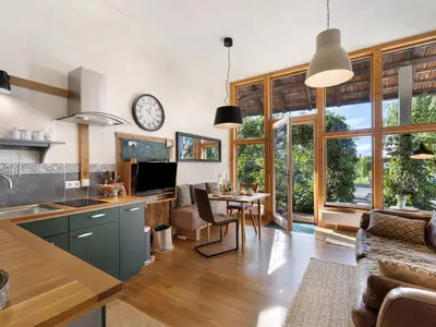 Photo, INSIDE, OUTSIDE