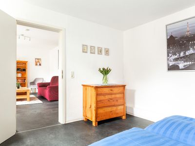 Schlafzimmer I neben dem Wohnzimmer