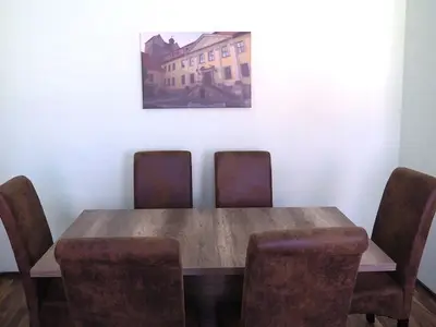 DiningRoom