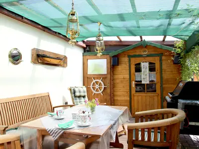 INSIDE, OUTSIDE