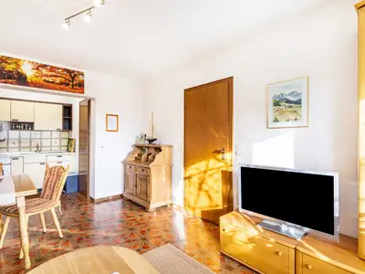 Photo, INSIDE, OUTSIDE