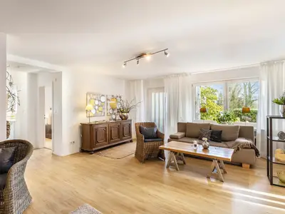 Photo, INSIDE, OUTSIDE