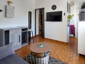 24004046-Ferienwohnung-2-Bandol-300x225-1