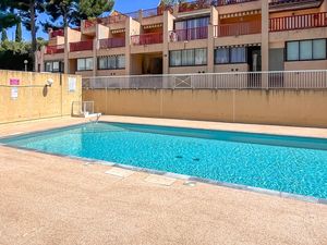 24004046-Ferienwohnung-2-Bandol-300x225-4