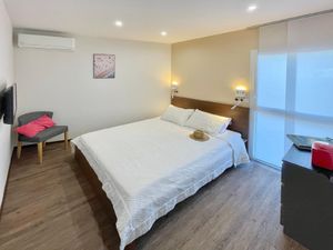 24049417-Ferienwohnung-5-Bandol-300x225-5