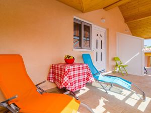 Ferienwohnung für 4 Personen (45 m²) in Banici