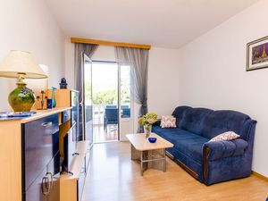 24057812-Ferienwohnung-4-Banici-300x225-5