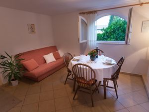 23168165-Ferienwohnung-4-Banjol-300x225-0