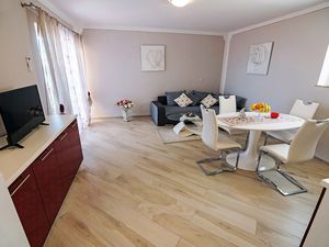 23920240-Ferienwohnung-4-Banjol-300x225-1