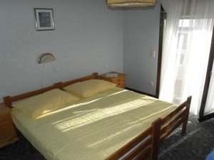 22330933-Ferienwohnung-5-Banjol-300x225-3