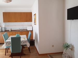 23928165-Ferienwohnung-6-Banjol-300x225-3